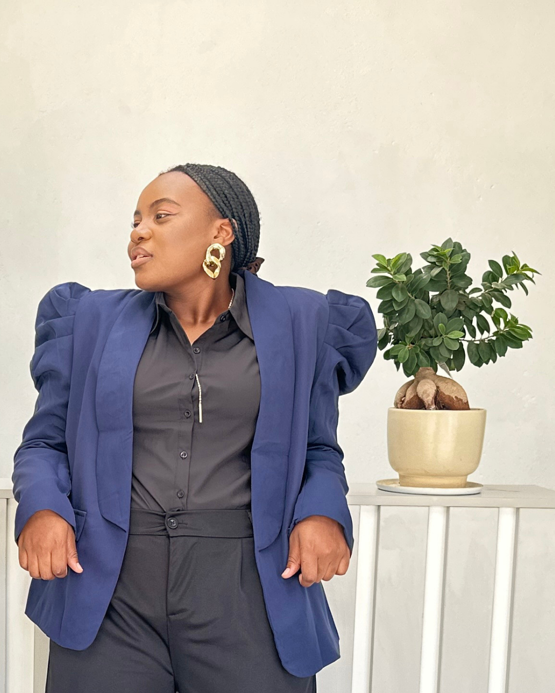 Light Puffed Up Shoulder Blazer