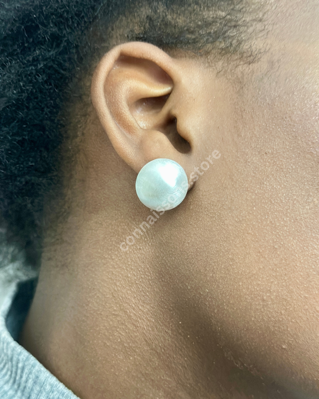 Gong Stud - Silver
