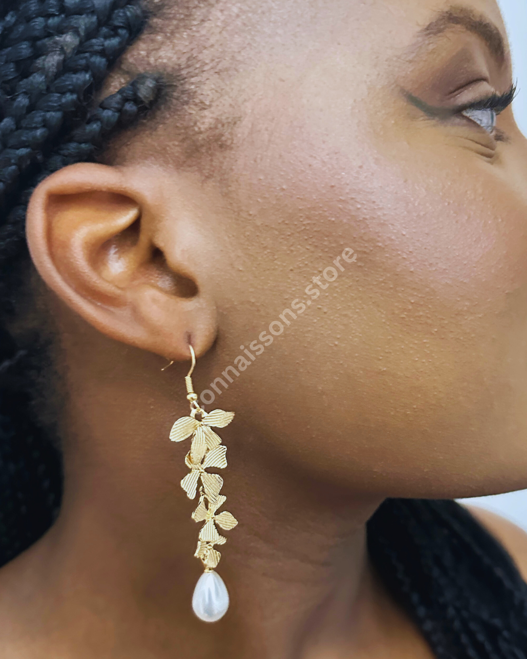 Happily Ever After Earrings - Gold