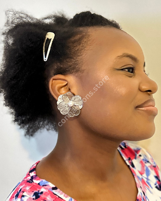 Silver Petal Pearl Earrings
