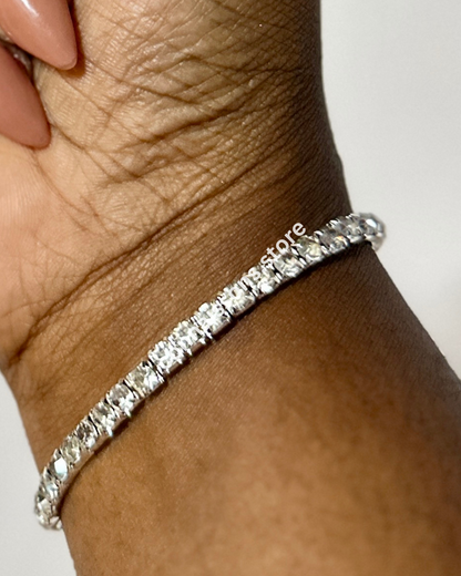 Single Strand Sparkle Bracelet - Silver